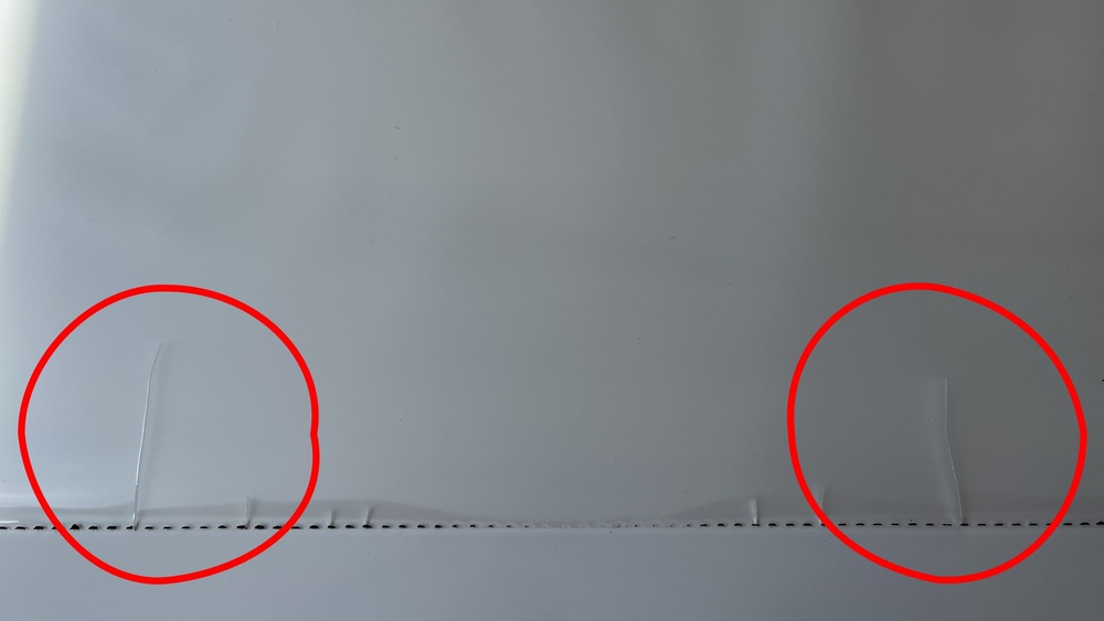 Cracks in the Samsung AU8000's Light Guide Plate